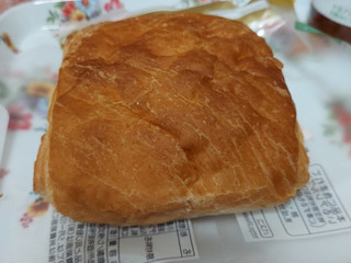 「Pasco 塩パン 明太ポテト 袋1個」のクチコミ画像 by ハムちゃんハムジさん