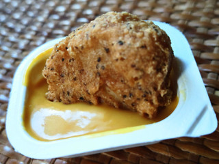 「マクドナルド スパイシーチキンマックナゲット 黒胡椒ガーリック」のクチコミ画像 by taaさん