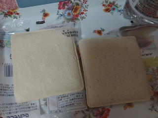 「ヤマザキ ランチパック プリン風味」のクチコミ画像 by ハムちゃんハムジさん