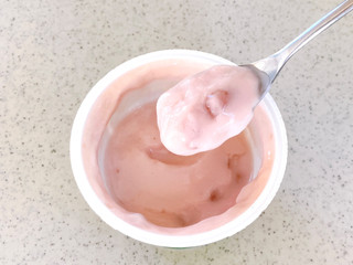 「ダノン ダノンビオ 腸活これだけ 贅沢ストロベリー カップ150g」のクチコミ画像 by むぎっこさん