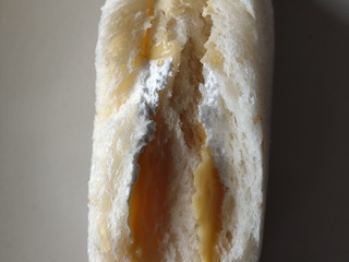 「ヤマザキ ランチパック カスタード＆ミルクホイップと生チョコ＆ミルクホイップ」のクチコミ画像 by レビュアーさん