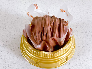 「オランジェ 濃厚生ショコラのモンブラン パック1個」のクチコミ画像 by むぎっこさん