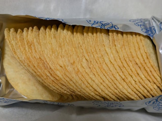 「YBC チップスターS コク旨マヨネーズ味 箱45g」のクチコミ画像 by もぐちゃかさん