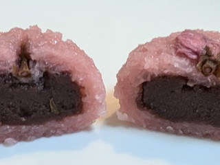 中評価】セブン-イレブン 北海道十勝産小豆使用 桜もちの感想