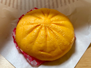 「ローソン 特撰 ピザまん」のクチコミ画像 by 踊る埴輪さん