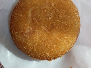 「セブン-イレブン お店で揚げたカレーパン」のクチコミ画像 by minorinさん