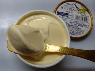 ソフト クリーム めいらく アイス スジャータめいらく 菓子工房華もも 