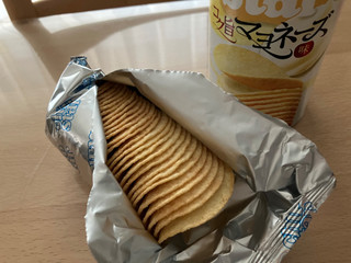 「YBC チップスターS コク旨マヨネーズ味 箱45g」のクチコミ画像 by こつめかわうそさん