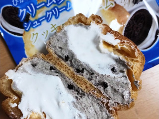 「オランジェ ひかえめに言ってクリーム多めのシュークリーム クッキー＆クリーム 袋1個」のクチコミ画像 by レビュアーさん