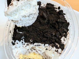 「オランジェ カップdeケーキ クッキー＆クリーム カップ1個」のクチコミ画像 by はるなつひさん