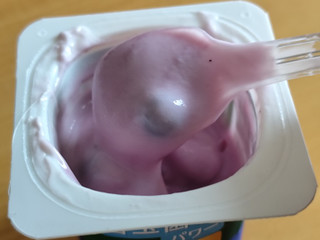 「ダノン ダノンビオ 旬摘みブルーベリー カップ75g×4」のクチコミ画像 by まめぱんださん