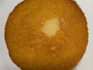 中評価】ロッテ カスタードケーキ 贅沢果汁 パイナップルの感想