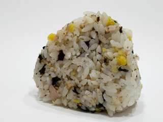 「セブン-イレブン ごま油香る 5種具材混ぜ飯チュモッパ」のクチコミ画像 by ばぶたろうさん