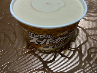 「明治 エッセルスーパーカップ きなこ カップ200ml」のクチコミ画像 by ぱりんこさん