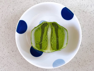 「ローソン Uchi Cafe’ お抹茶大福」のクチコミ画像 by むぎっこさん
