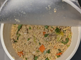 「日清食品 カップヌードル 白味噌 83g」のクチコミ画像 by もぐちゃかさん