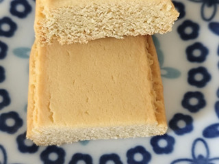 「江崎グリコ バランスオン miniケーキ チーズケーキ 袋23g」のクチコミ画像 by まめぱんださん