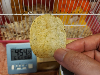 「YBC チップスター たこ焼き味 箱45g」のクチコミ画像 by ハムちゃんハムジさん