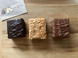 ビッグアイランドキャンディーズ マカナブラウニーアソートメントの