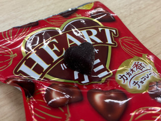 中評価】不二家 ハートチョコレートグミの感想・クチコミ・商品情報
