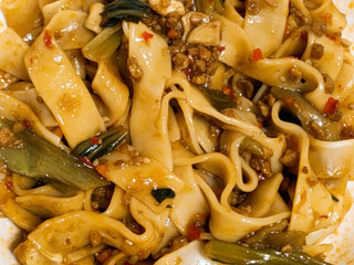 「ファミリーマート ファミマル 香酢が効いた旨辛たれビャンビャン麺」のクチコミ画像 by ミヌゥさん