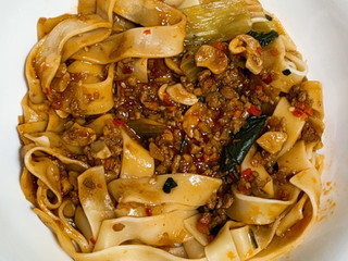 「ファミリーマート ファミマル 香酢が効いた旨辛たれビャンビャン麺」のクチコミ画像 by ミヌゥさん