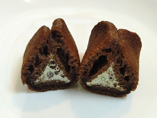 「セブン＆アイ セブンプレミアム チョコミントオムレット 3個入」のクチコミ画像 by はるなつひさん