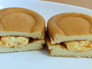 「銀座コージーコーナー スフレワッフルDeli たまご 袋1個」のクチコミ画像 by はるなつひさん