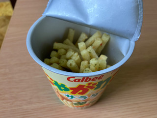 カルビー じゃがりこ サラダ（カルビー）クチコミ429件・評価5.2/7点
