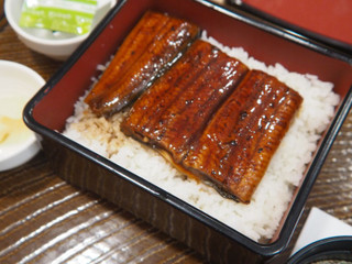 「ガスト うな重 松 お吸い物・漬物付き」のクチコミ画像 by taktak99さん