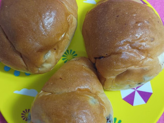 「フジパン ネオレーズンバターロール 袋6個」のクチコミ画像 by minorinさん