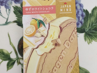 「ハーゲンダッツ クリスピーサンド ゆずホワイトショコラ 箱60ml」のクチコミ画像 by のんこりんさん