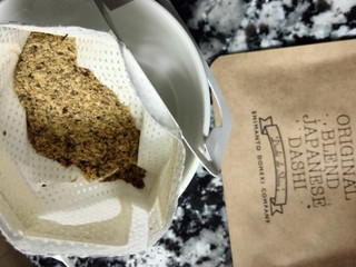 「しまんと百笑かんぱに ORIGINAL BLEND JAPANESE DASHI だしドリップ 5g」のクチコミ画像 by おうちーママさん