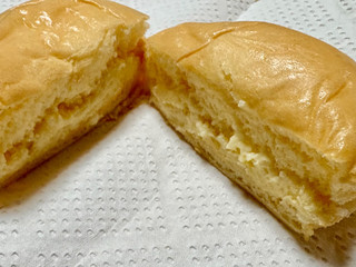 「八天堂 くりーむパン カスタード」のクチコミ画像 by 踊る埴輪さん