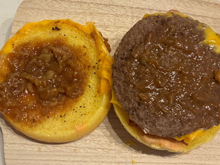 「マクドナルド とろ旨すき焼き月見」のクチコミ画像 by パン太郎さん