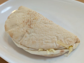 「ファミリーマート ピザサンド さつまいもチーズ」のクチコミ画像 by はるなつひさん