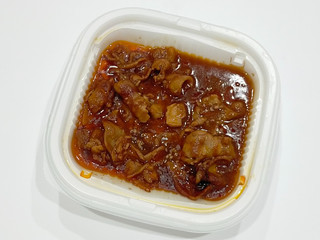 「ファミリーマート 旨辛みそ豚バラ丼」のクチコミ画像 by ばぶたろうさん