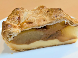 「スターバックス 青森県産2種のりんご カスタードアップルパイ」のクチコミ画像 by はるなつひさん