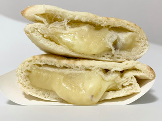 「ファミリーマート ピザサンド さつまいもチーズ」のクチコミ画像 by もーちゃさん