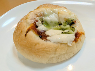 「ヤマザキ デリポット マルゲリータピザ 袋1個」のクチコミ画像 by はるなつひさん