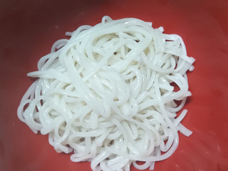 「紀文 糖質0g麺 平麺 180g」のクチコミ画像 by べべふぉっくさん