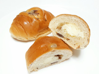 「フジパン ネオレーズンバターロール 袋6個」のクチコミ画像 by つなさん