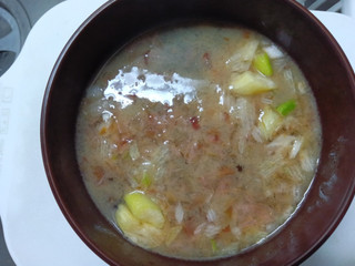 「ひかり味噌 味噌屋のまかないみそ汁 蔵出し信州こうじみそ 袋104.5g」のクチコミ画像 by べべふぉっくさん