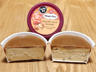 「ハーゲンダッツ ミニカップ クランチアーモンドキャラメル カップ92ml」のクチコミ画像 by みにぃ321321さん