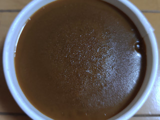 「ハーゲンダッツ ミニカップ クランチアーモンドキャラメル カップ92ml」のクチコミ画像 by ももtanさん