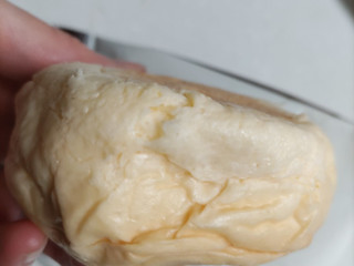 「八天堂 くりーむパン カスタード」のクチコミ画像 by なんやかんやさん