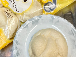 「Pasco 白い食卓ロール 袋6個」のクチコミ画像 by mika.さん