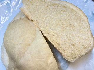 「Pasco 白い食卓ロール 袋6個」のクチコミ画像 by mika.さん