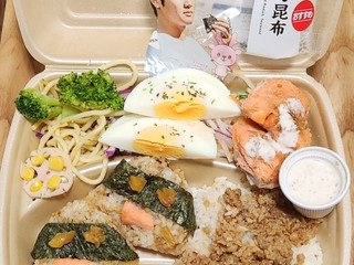 「ファミリーマート たくあん昆布おむすび」のクチコミ画像 by みにぃ321321さん