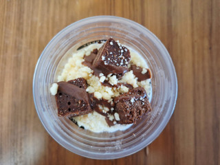 「ドンレミー ショコラブラウニーパフェ」のクチコミ画像 by フローライトさん